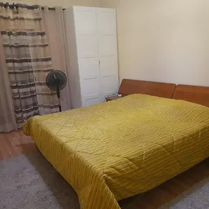 Cantinho Dá Lena Habitación en casa particular Sacavém